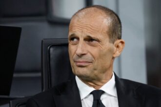 Allegri Terharu di Allianz Stadium