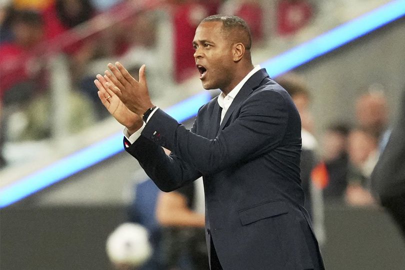 Lengsernya Patrick Kluivert